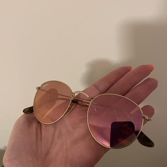 RAY-BAN
RB3447N ROUND FLAT LENSES main image 6